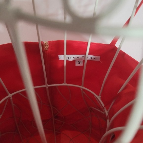 Trina Turk Little Red Slip Dress Spaghetti Strap Size Small - Picture 2 of 3